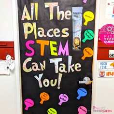 Science Fair Bulletin Board Ideas, Math And Science Bulletin Board Ideas, Stem Bulletin Board Ideas Preschool, Stem Door Decorations, Steam Door Decorations Classroom, Stem Decorations Classroom, Stem Bulletin Board Ideas, Steam Bulletin Board Ideas, Makerspace Bulletin Board