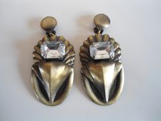 Really nice stylish 80s vintage earrings, about 8 cm in length. Never used! Do you collect vintage  jewelry? Please check my store for more pieces. If you have any questions, please let me know. Sammie Style Année 80, 80s Style, 80s Vintage, 80s Fashion, Vintage Earrings, Clip On, Style Vintage, Clip On Earrings, Netherlands