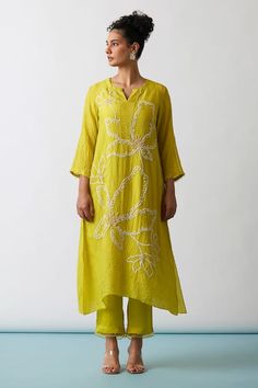 Buy Yellow Kurta Viscose Silk Hand Embroidered Floral Notched A-line And Pant Set For Women by One Not Two Online at Aza Fashions. Satin Kurti Designs, A Line Kurti Designs, Asymmetric Kurta, Stitching Designs, Satin Pant, Silk Kurti Designs, Yellow Kurta, A Line Kurti, Satin Fashion