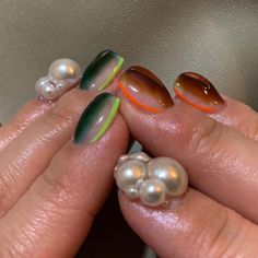 𝘬𝘢𝘮𝘪𝘥𝘦/札幌ネイル on Instagram: “. .. 花瓶style . .. . #nail #ジェルネイル #nailart #お洒落 #個性派 #花瓶 ＿＿＿＿＿＿ 遊び心とオモシロミを爪に添えて🟠⚪️” Pearl Earrings, Nail Art, Nails, On Instagram, Instagram, Nail Arts