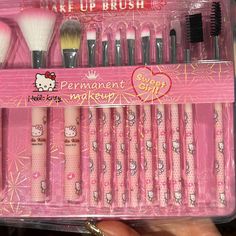 New And Original Make Up Brush Hk Blush Makeup, Makeup Brushes, Pink Color, Womens Makeup, Pink Ladies, Hello Kitty, The Originals, Makeup, Pink