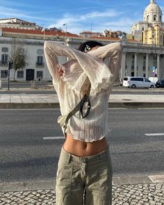 pinterest- millipreeya15 00s Mode, Mode Zara, Neue Outfits, Cooler Look, Mode Inspo, 가을 패션, Mode Vintage, Look At You, Fit Inspo