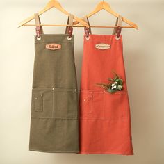 Elevate your style while you work! Our Personalized Canvas Apron blends practicality with charm for all your creative endeavors. 🌿 Perfect Fit & Comfortable Size With dimensions of 27.5 x 31.5 inches, this apron offers full coverage without restricting your movement. The adjustable straps ensure a snug fit, while its lightweight design makes it a joy to wear all day. Whether you're baking, painting, or pruning, it's tailored for ease and comfort. 🌿 🎨 Stylish & Durable Material Made from high-quality cotton and canvas, this apron is built to last. The canvas exterior stands up to wear and tear, while the cotton lining keeps it soft and breathable. It's perfect for daily use, blending function with a stylish touch for any occasion. 🎨 🎁 Personalized Leather Label Make it truly yours with Coffee Social, Barista Apron, Baking Painting, Canvas Apron, Apron For Women, Gardening Apron, Personalized Canvas, Leather Label, Personalised Canvas