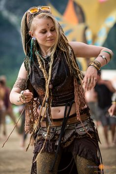 Shankra Festival Subculture Fashion, Burning Men, Dreads Girl, Boho Chique, Beautiful Dreadlocks, Mode Hippie, Hippie Hair, Hippie Life