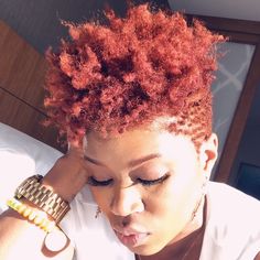 Colored Twa, Statement Hairstyles, Taper Haircut, Big Chop Natural Hair, Twa Styles, Natural Hair Haircuts, Shaved Side, Short Natural Haircuts, Fiery Red Hair