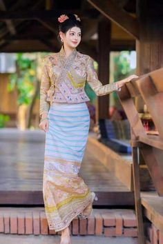 Laos Traditional Dress, Lao Dress, Myanmar Clothes, Costumes Around The World