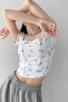 Square Neck Floral Print Tops For Day Out, Cute Cotton Square Neck Tops, Spring Square Neck Printed Tops, Spring Vacation Tops With Square Neck, Summer Square Neck Top For Day Out, Cute White Square Neck Top, White Butterfly Print Summer Tops, Casual Butterfly Print Tops For Summer, White Butterfly Print Tops For Summer