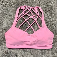 Nwot Lululemon Free To Be Wild Bra Womens Size 4 Color Is Miami Pink Padding Included In Perfect Condition Super Rare & Htf Color (Also Selling As A Set With Matching Skirt) Reasonable Offers Are Welcome!! Free To Be Wild Lululemon, Lulu Lemon Sports Bras, Dance Fits, Lululemon Collection, Cute Sports Bra, Pink Preppy, Lululemon Outfits, Lululemon Free, Cheer Outfits