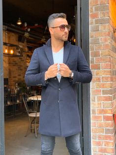 Slim Fit Coat, Winter Outfits Men, Mens Winter Fashion, Outfits Men, Shipping Company, Mens Casual, Coat Dress, Men's Fashion, Winter Outfits