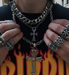 Rockstar Jewelry Men, Y2k Men Jewelry, Y2k Accessories Men, Chrome Hearts Outfit Men, Chrome Hearts Chain, Y2k Chain, Emo Jewelry