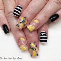 Lemon Nails Designs, Yellow Nail Art Designs, Green Lemon, Nagellack Trends, Flower Nail Designs