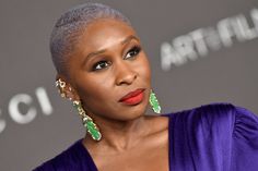 Cynthia Erivo Is A Beauty Powerhouse To Watch - Essence Red Eye Makeup, Red Carpet Beauty, Cynthia Erivo, Black Actresses, Nude Lips, Bald Hair, Black Gems, Dramatic Eyes