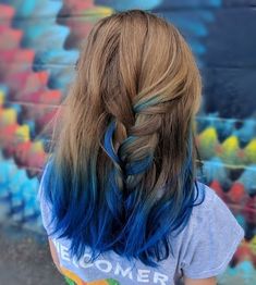 Hair Colors Trending, Blue Tips Hair, Royal Blue Hair, Blue Ombre Hair, Dip Dye Hair, Brown Ombre Hair, Hot Hair Colors, Hair Color Light Brown, Hair Color Blue