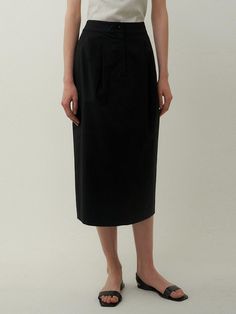 Composition : 97% cotton, 3% polyurethaneCountry of Origin : Republic of Korea Black Cotton Pleated Skirt For Spring, Chic Formal Cotton Skirt, Elegant Cotton Pencil Skirt For Work, Black Pleated Bottoms For Daywear, Cotton Pleated Office Skirt, Cotton Pleated Skirt For Office, Black Cotton Midi Pleated Skirt, Black Cotton Pleated Midi Skirt, Elegant Black Cotton Skirt