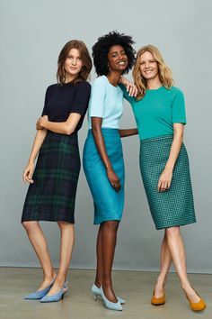 Teal Skirt Outfit Color Combinations, Interesting Work Outfits, Colourful Office Outfits, Colourful Work Outfit, One Colour Outfit, Skirt Shirt Outfit, Secretary Aesthetic, Skirt Inspiration, Combination Fashion