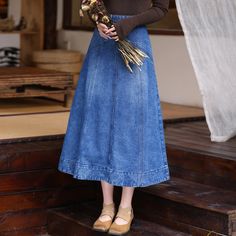 Olivia Mark - Vintage-Inspired Denim Maxi Skirt with Washed-Out Design Denim Maxi, Denim Maxi Skirt, Denim Midi Skirt, Dress With Cardigan, Casual Denim, Types Of Skirts, Olivia Mark, A Line Skirt, A Line Skirts