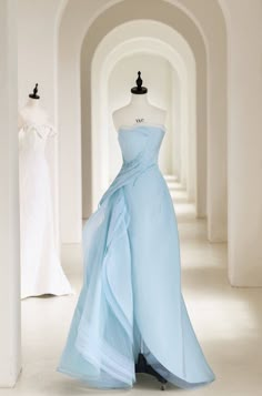 Pretty Wedding Dresses, Hilarious Photos, Looks Party, Blue Wedding Dresses, Stop Staring, Madly In Love