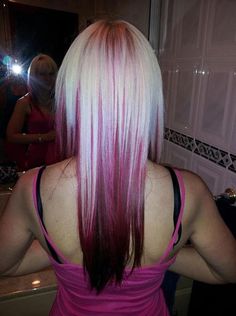 Hair Burgundy, Y2k Hairstyles, Cute Hair Colors, Hair Streaks, 2015 Hairstyles, Burgundy Hair, Hair Color And Cut