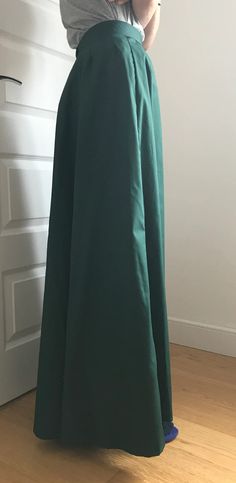 Late Victorian Style 1890s Ladies Skirt Full Length - Etsy Hungary Green Fitted A-line Maxi Skirt, Green Full Length Lined Maxi Skirt, Green Full-length Lined Maxi Skirt, Full Length Lined Green Maxi Skirt, Fitted Pleated Full-length Maxi Skirt, Fitted Full-length Pleated Maxi Skirt, Full Length Solid Color Maxi Skirt With Gathered Detail, Fitted Maxi Dress With Pleated Skirt, Fitted Long Skirt With Box Pleat