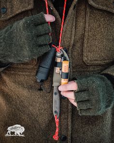 Arctic Survival, Survival Necklace, Winter Bushcraft, Survival Cache, Urban Edc, Bushcraft Kit, Paracord Necklace, Paracord Bracelet Tutorial, Survival Stuff