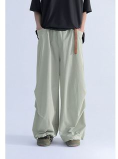 Drapey Track Pants with Drawstring offer the perfect blend of comfort and style. These relaxed-fit pants feature an adjustable drawstring waist and a drapey silhouette, ideal for both lounging at home and stepping out in style. Available in multiple colors, they can be dressed up or down for various occasions. Size Chart (in cm): Size S M L XL Waist 68 72 76 80 Hip 114 118 122 126 Cuff 70 72 74 76 Length 99 101 103 105 Note: Measurements are provided in centimeters. Please refer to the size char High Waisted Sweatpants, Unique Clothing Style, Angel Dress, Japanese Street Fashion, Stepping Out, Fit Pants, Retail Shop, Unique Outfits, Womens Maxi Dresses