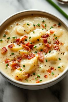 Creamy Potato Soup with Bacon - An Organized Chaos Easy Baked Potato Soup Recipe, Easy Baked Potato Soup, Outback Potato Soup, Potato Soup With Bacon, Steakhouse Potatoes, Baked Potato Soup Easy, Creamy Potato Soup Recipe, Easy Baked Potato, Baked Potato Soup Recipe