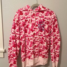 Great Condition Only Worn A Couple Of Times Comes With The Original Bag(Shown In The Pics) Size: Men's M 100% Authentic Bape Jacket, Original Bags, Pink Hoodie, Full Zip Hoodie, Pink Yellow, Zip Hoodie, Pink Color, A Couple, The Original