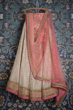 SMF LEH 203 17 Dutch white threadwork sequin lehenga with coral badla dupatta and blouse Indian Lehenga Choli, Indian Outfits Lehenga, Bridal Outfit, Bridal Lehengas, Patiala Salwar, Indian Lehenga, Indian Bridal Outfits, Ethnic Outfits