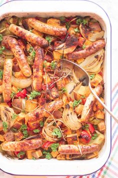 Sausage Tray Bake Recipes, Sausage Tray Bake, Slimmers World Recipes, Chicken Sausages, Spring Chicken, Syn Free, Health Dinner Recipes