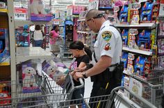 Shop with a Cop 2011 by Boynton Beach Police, via Flickr