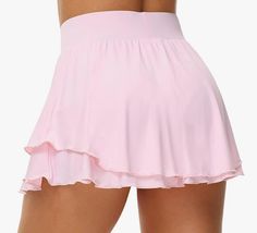 This light pink double ruffle skort is bringing the heat! Give your game day outfit a sporty edge and pair this adorable piece with our bandeaus, crop tops, and tees! This skort features a built in short & a double layer ruffle that sets it apart! Nylon/Spandex Pink Flowy Skirt, Ruffle Skort, Royal Green, Game Day Outfit, Short A, Tennis Skirts, Red Fits, Bring The Heat, Bandeaus