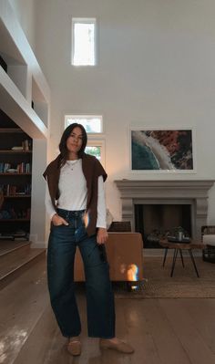 5 Favorite Barrel Jeans - Legit Mom Style by Natalie Borton Large Cuff Jeans Outfit, Styling Barrel Jeans, Barrel Jeans Outfit, Natalie Borton, Barrel Jeans, 2025 Vision, Fall 2024, Mom Style, Smart Casual