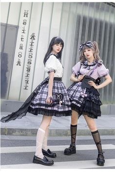 Harajuku Punk, Magical Girl Outfit, Harajuku Fashion Street, Kawaii Fashion Outfits, Japanese Street Fashion, J Fashion, Goth Outfits, Harajuku Fashion