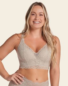 Luxe lace underwire smoothing bustier#color_802-nude Posture Corrector Bra, Bridal Shapewear, Nursing Sports Bra, Bridal Bra, Compression Bra, Strapless Bralette, Compression Garment, Lace Underwire, Legging Sport