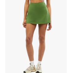 Weworewhat Active Skort Court Green Mini Tennis Athleisure Preppy Small Nwt. Excellent Condition. No Flaws Noticed. Not Sold As A Set. Polo Crop Top, Womens Tennis, Skorts, Athleisure, Tennis, Active Wear, Womens Skirt, Womens Shorts, Clothes For Women