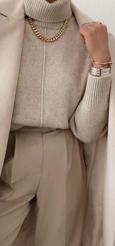 Vinter Mode Outfits, Beige Outfit, Tan Pants, Beige Pants, Looks Chic, 가을 패션, Professional Outfits