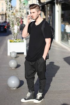 street-svperior: princeinjeans: Outfit : - Rick owens long tee - Lanoir pants - Rick Owens Ramones Sneakers - Nicolas Lauer Street-St... Rick Owens Ramones Outfit, Ramones Outfit, Rick Owens Mens, Mens Tshirts Fashion, Rick Owens Men, All Black Looks, Long Tee, Mens Style Guide