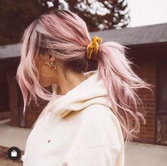 Scene Girl, Velvet Hair, Trending Hairstyles, Up Girl, Ombre Hair, Diy Hairstyles, Black Women Hairstyles, Pink Hair, Fine Hair