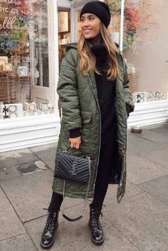 How To Choose The Best Winter Coats For Women ★ Winter Coat Outfits Casual, Puffy Winter Coat, Coat Outfit Casual, Look Kylie Jenner, Adrette Outfits, Winter Coat Outfits, Long Winter Coats, Mode Casual