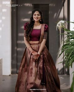 Kerala Engagement Dress, Long Skirt Top Designs, Onam Outfits, Long Skirt And Top, Lehenga Saree Design, Simple Lehenga, Long Gown Design, Lehenga Designs Simple