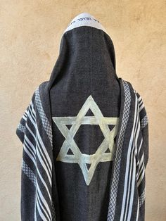 Jewish prayer shawl - this is a handmade Tallit for Men. This Jewish Judaica art Wedding gift is a meaningful and spiritual Jewish gift, made in Israel by a Jewish artist. Jewish man's prayer shawl - Tallit - is a fringed garment, traditionally worn as a prayer shawl by religious Jews. The tallit has special twined and knotted fringes known as tzitzit attached to its four corners. A Jewish woven prayer shawl with a matching bag The design of this luxurious rich "Masada" prayer shawl is the tradi Hebrew Blessing, Jewish Prayer, Art Wedding Gift, Jewish Men, Judaica Art, Judaica Gifts, Prayer Shawl, Jewish Gifts, Gold Stripes