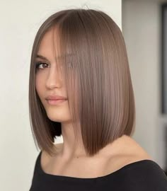 Platinový Blond, Lob Bob, Shoulder Length Bob Haircut, Textured Curly Hair, Summer Haircuts, Medium Bob Hairstyles, Long Bob Haircuts, Shoulder Length Hair Cuts, Long Bob Hairstyles