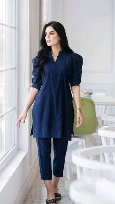 Latest Suit Sleeves Design Indian, Dress Indian Style Simple Kurti Latest, Stylish Kurti Designs Latest, Fancy Kurti Designs Latest, Kurti Style, Short Kurti