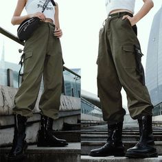 Safari Style Women, Ladies Cargo Pants, Womens Cargo, Cargo Pants Outfits, Hip Style, Green Cargo, Safari Style