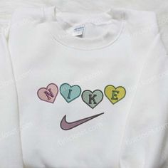 Heart Love x Nike Embroidered Sweatshirt, Nike Inspired Logo Shirt, Best Valentine’s Day Gift Nike Embroidery Sweatshirt, Embroidery Designs Sweatshirt, Nike Crewnecks, Puff Htv, Mad Cow, Nike Embroidery, Sweatshirt Nike