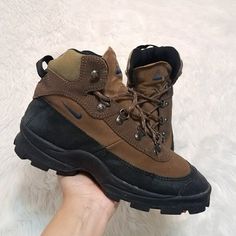 Acg Nike, Granola Bar, Guys Clothing Styles, Fresh Shoes, Shoe Inspo, Outdoor Fashion, Nike Acg