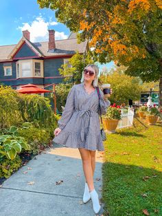 Featuring a classic brown gingham print, this dress is perfect for pumpkin patch visits or snapping that perfect Thanksgiving family photo. The button-down front, playful ruffle hem, and bow closure belt add all the charm, while the slight puff sleeves bring a fun, vintage vibe.Pair it with ankle boots for a look that’s as festive as it is fabulous! PRODUCT FIT - TRUE TO SIZE MODEL DETAILS - BRENNA IS WEARING A SIZE SMALL, 5'3" FABRIC CONTENT - 100% COTTON CARE INSTRUCTIONS -HAND WASH COLD HANG Swimsuit Jewelry, Brown Gingham, Perfect Thanksgiving, Drinking Accessories, Thanksgiving Family, Classic Brown, Sneaker Slippers, Fall Fits, Vintage Vibe