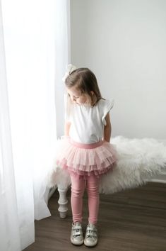 Our adorable pink or gray girls tutu leggings are the perfect solution for fashion and function. Spark a smile on your little ballerina and shop now! The Ideal back to school outfit or a christmas gift for little fashionistas. Daughter Outfits, Ballerina Outfit, Kids Tutu, Back To School Outfit, Toddler Leggings, Winter Ideas, Little Ballerina, Tutu Outfits, Pink Tutu