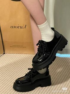 Anime School, Cosplay Kawaii, Dr Shoes, Preppy Shoes, Pretty Shoes Sneakers, Girl Cat, Japanese Kawaii