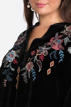 Johnny Was Johnny Was DENALI VELVET RELAXED TRAPUNTO TUNIC Black Embroidered Shirt Top New DESCRIPTION Inspired by nature, the rich color and alluring embroidery of our Denali Velvet Relaxed Trapunto Tunic make it the ideal season-to-season piece. The ultra-luxe silk velvet and fluttery silhouette are perfect for any occasion. Dress it up with tapered trousers or skinny jeans and booties for an effortless, boho-chic look. Add a silk kimono or duster to complete the ensemble.Product Details: 82% Velvet Embroidery Design, Handbag Boutique, Neck Embroidery, Matching Leggings, Tapered Trousers, Embroidery Dress, Silk Velvet, Inspired By Nature, Johnny Was